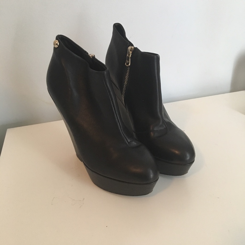Patrizia Pepe wedge booties